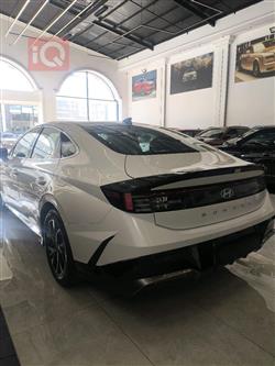 هیۆندای سۆناتا